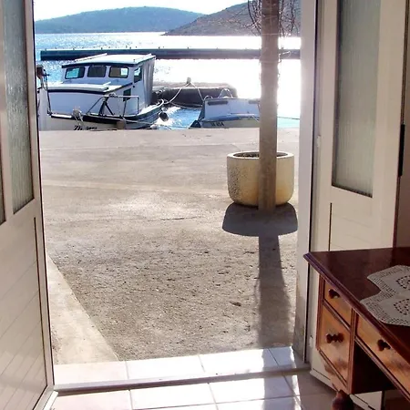 Secluded Fisherman's Cove Vela Proversa, - 9471 Kornati