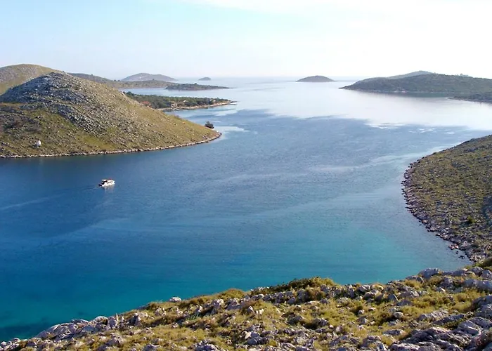 Secluded Fisherman's Cove Vela Proversa, - 9471 Kornati