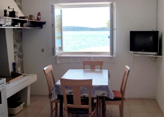 Secluded Fisherman's Cove Vela Proversa, - 9471 Kornati